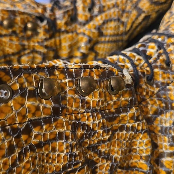 Retro Snakeskin Leather Boots - Picture 12 of 15